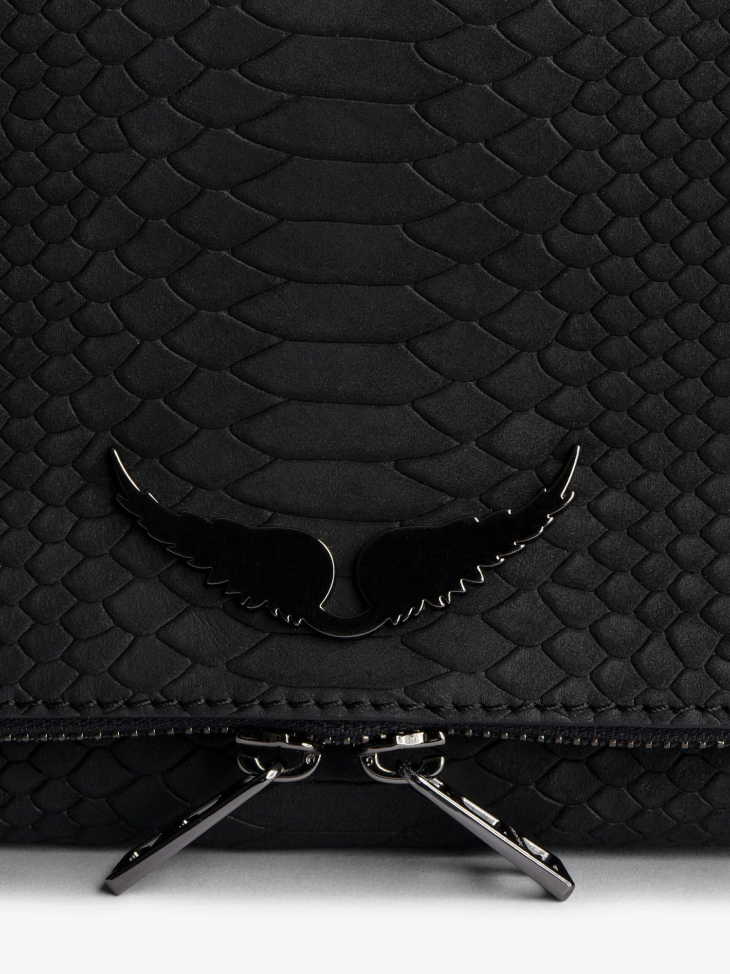 Zadig & Voltaire Rock Soft Savage Clutch Black 5 Zadig & Voltaire Rock Soft Savage Clutch Black - Image 3
