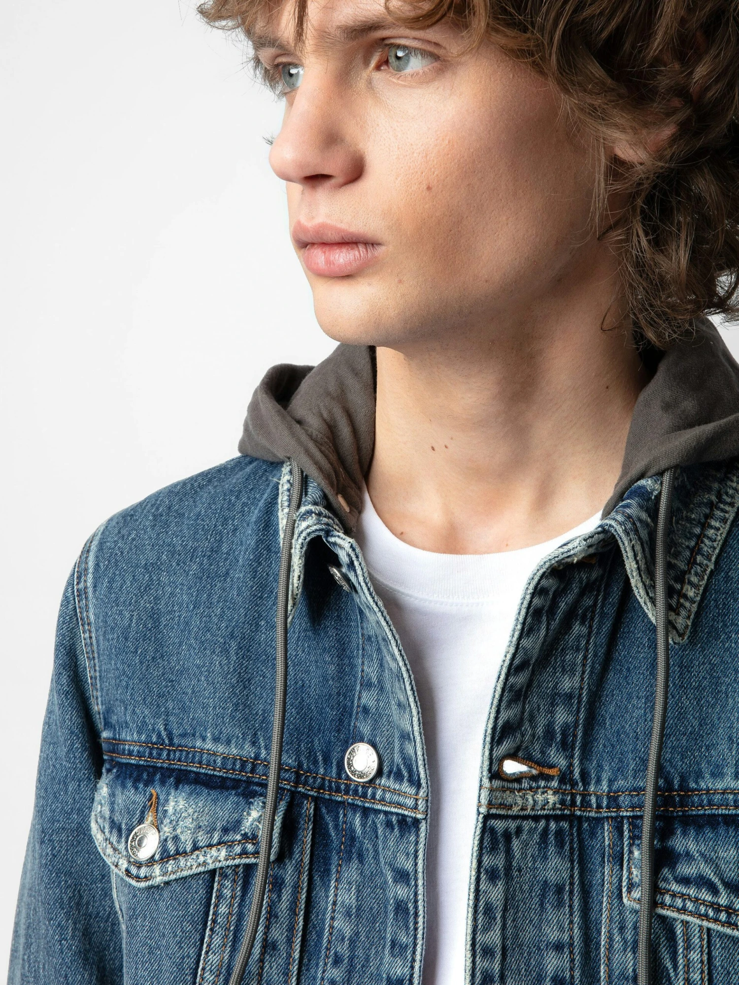 Zadig & Voltaire Bases Denim Jacket Stone 5 Zadig & Voltaire Bases Denim Jacket Stone - Image 3